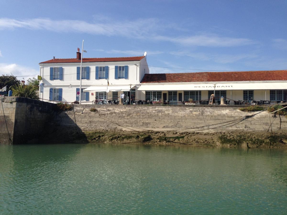 Les Bains Boyardville - Hotel Et Restaurant Exterior foto